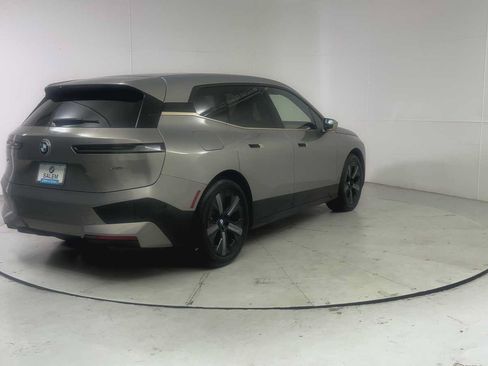 Used 2023 BMW iX xDrive50 w/ Sport Package AWD/4WD image 2