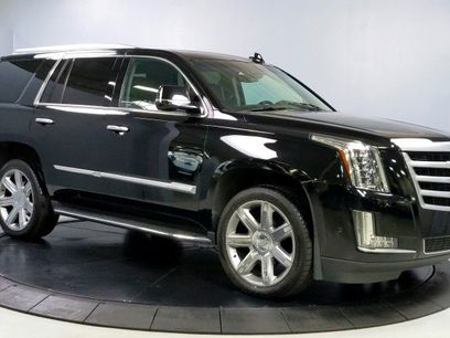 Used 2019 Cadillac Escalade Luxury