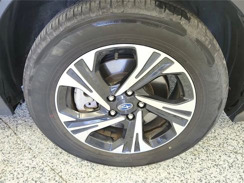 Used 2025 Subaru Crosstrek 2.0i Premium AWD/4WD image 13