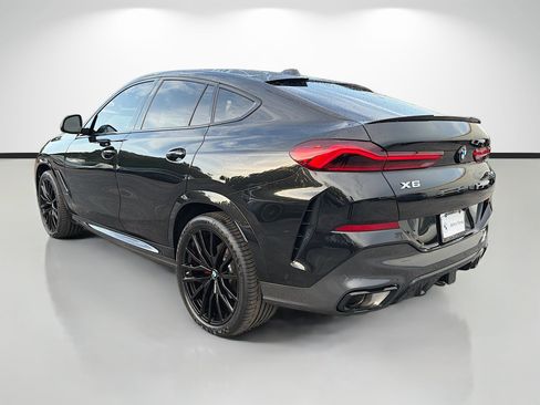 Used 2024 BMW X6 xDrive40i w/ Premium Package AWD/4WD image 5