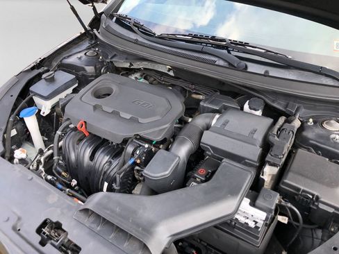 Used 2018 Hyundai Sonata SE FWD image 31