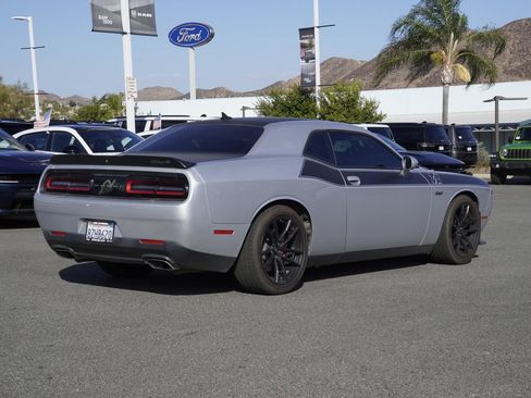 Certified 2021 Dodge Challenger R/T Scat Pack w/ T/A Package RWD image 3