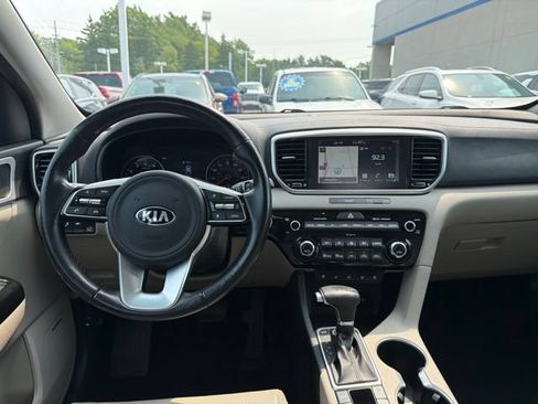 Used 2020 Kia Sportage EX w/ Option Group 15 AWD/4WD image 22