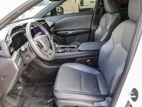 Used 2023 Lexus RZ 450e Premium w/ Technology Package image 17