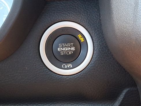 Used 2021 RAM 1500 Big Horn AWD/4WD image 23