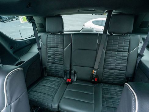 Used 2025 Cadillac Escalade V w/ LPO, ONYX Package AWD/4WD image 55