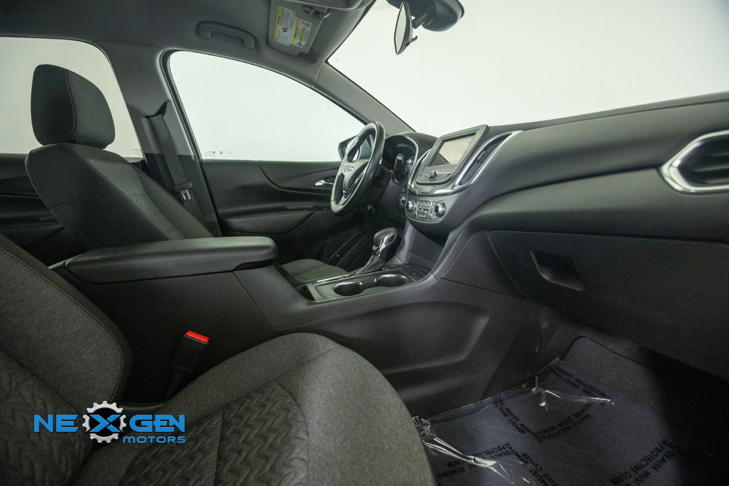 Used 2024 Chevrolet Equinox LT AWD/4WD image 7