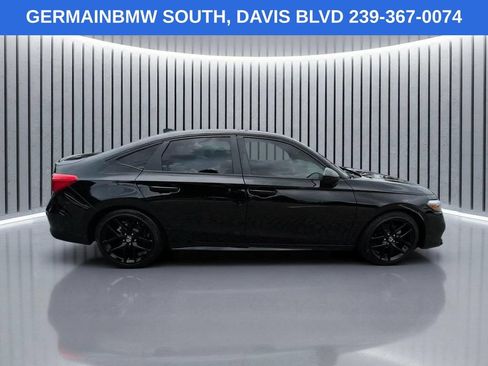 Used 2024 Honda Civic Sport image 4