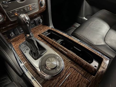 Used 2020 Nissan Armada Platinum w/ Captain's Chairs Package RWD image 29