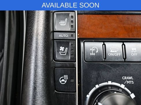 Used 2016 Lexus LX 570 4WD w/ Luxury Package image 28