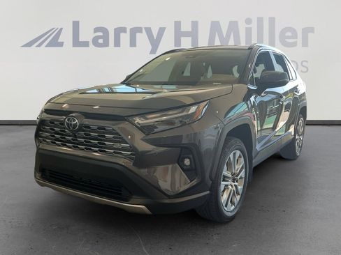 Used 2025 Toyota RAV4 Limited w/ Advanced Technology Package FWD image 1