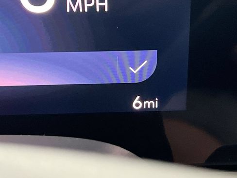 Used 2024 Buick Encore GX Avenir w/ Avenir Convenience Package AWD/4WD image 12