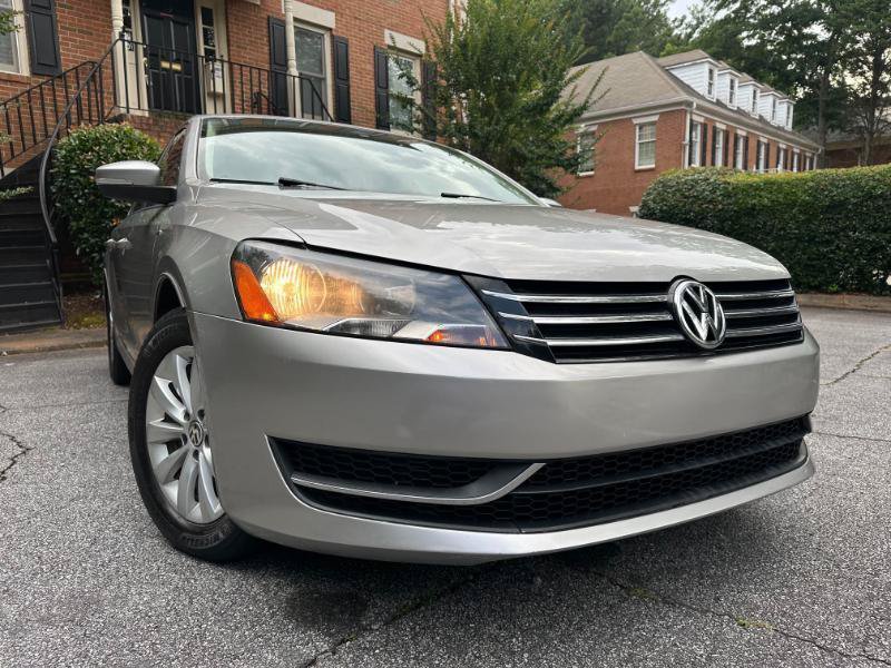 Used 2014 Volkswagen Passat 1.8T Wolfsburg Edition FWD image 6