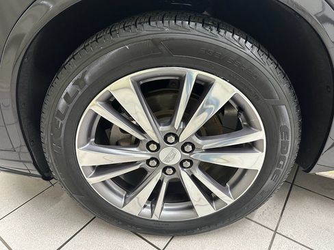 Used 2020 Cadillac XT6 Premium Luxury image 16