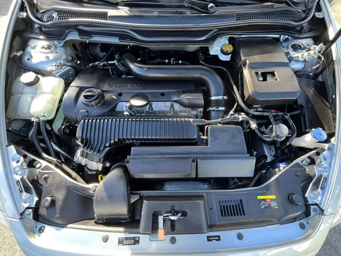 Used 2011 Volvo C70 T5 FWD image 16