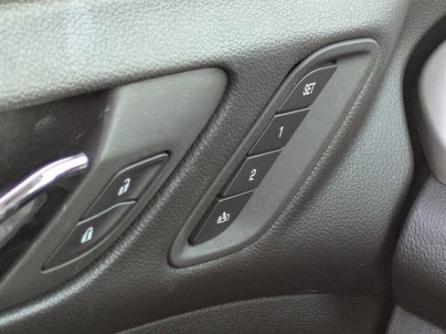 Certified 2023 GMC Acadia Denali w/ Denali Ultimate Package image 29