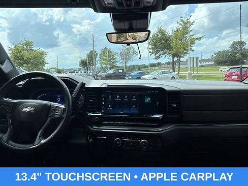 Used 2024 Chevrolet Silverado 2500 ZR2 w/ Technology Package AWD/4WD image 3