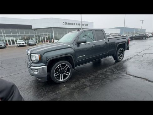 Certified 2019 GMC Sierra 1500 SLE w/ SLE Value Package image 4
