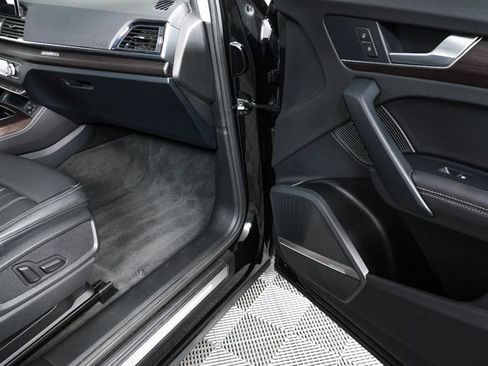 Used 2023 Audi Q5 2.0T Premium Plus w/ Premium Plus Package image 26