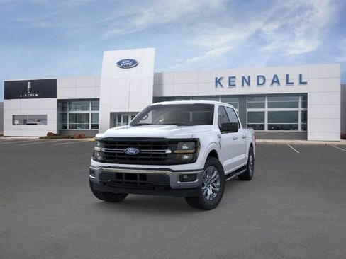 New 2026 Ford F150 XLT w/ XLT Chrome Appearance Package AWD/4WD image 2