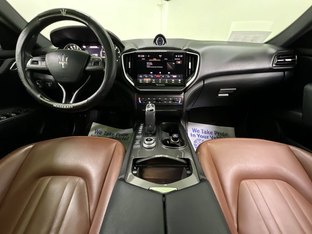 Used 2021 Maserati Ghibli S RWD image 19