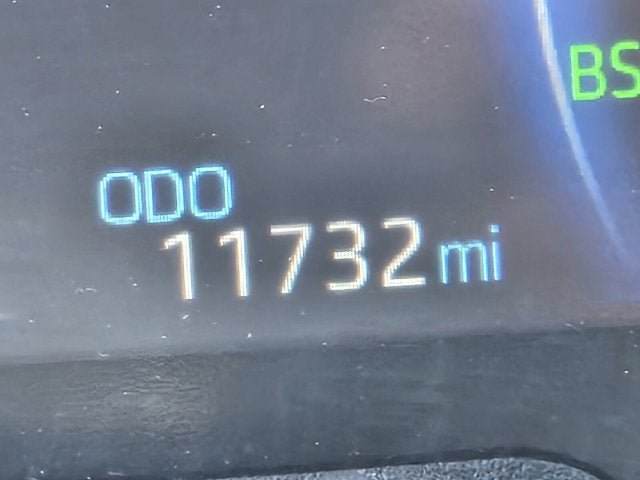 Used 2025 Toyota RAV4 XLE AWD/4WD image 29