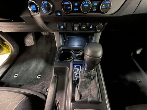 Used 2023 Toyota Tacoma TRD Sport image 36