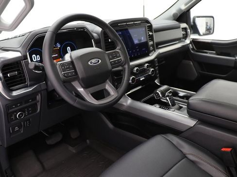 Used 2022 Ford F150 Lariat w/ Equipment Group 501A Mid image 18