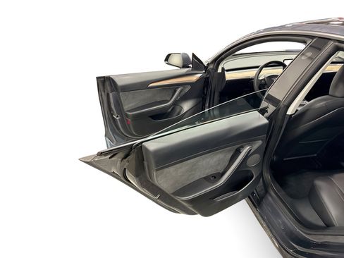 Certified 2023 Tesla Model 3 Standard Range RWD image 10