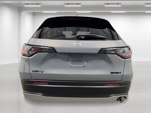 New 2026 Honda HR-V Sport image 4