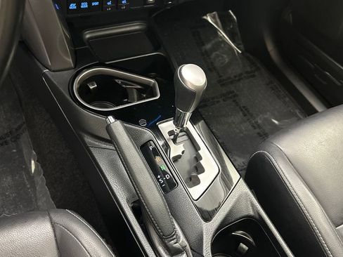 Used 2018 Toyota RAV4 Limited w/ Carpet Mat Package image 14