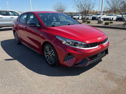 Used 2024 Kia Forte GT-Line image 7