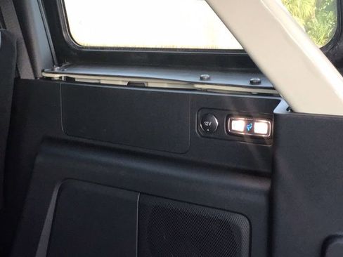 New 2025 Ford Bronco 4-Door AWD/4WD image 10