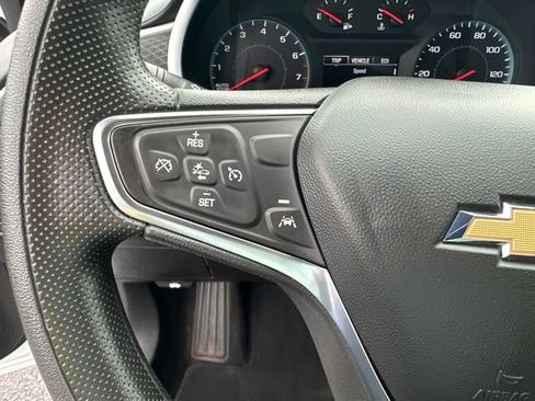 Used 2024 Chevrolet Malibu LT FWD image 14