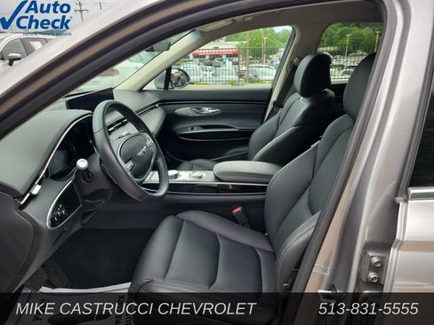 Used 2025 Genesis GV70 2.5T AWD/4WD image 19