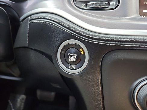 Used 2021 Dodge Charger GT w/ Plus Group image 18