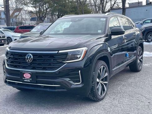 New 2026 Volkswagen Atlas Cross Sport SEL Premium R-Line image 4