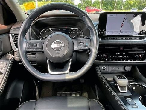 Used 2023 Nissan Rogue SL w/ SL Premium Package AWD/4WD image 8