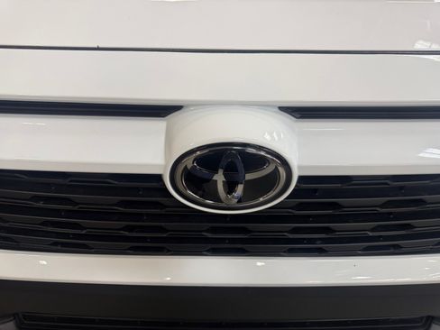 Certified 2025 Toyota RAV4 XLE w/ Convenience Package FWD image 23