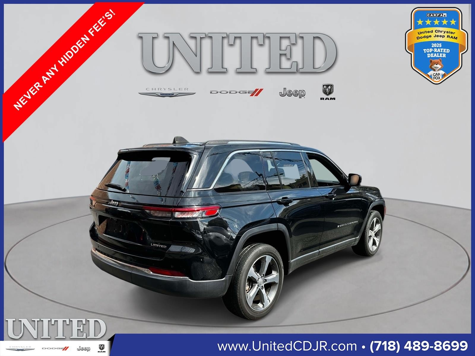 Used 2023 Jeep Grand Cherokee Limited AWD/4WD image 2