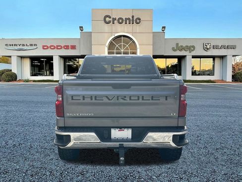 Used 2021 Chevrolet Silverado 1500 LT w/ LPO, Dark Essentials Package image 4