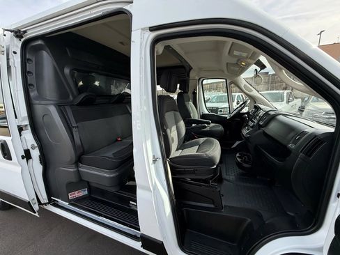 Used 2021 RAM ProMaster 2500 FWD image 16