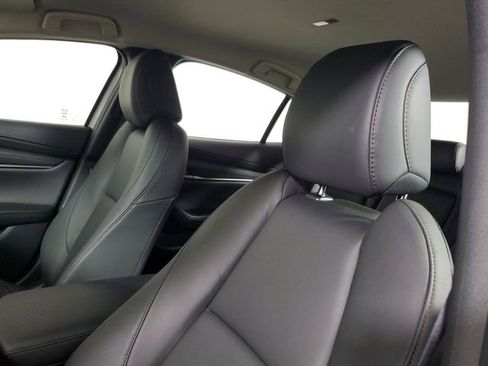 Used 2025 MAZDA MAZDA3 s image 22