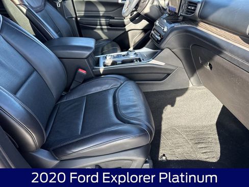 Used 2020 Ford Explorer Platinum image 13
