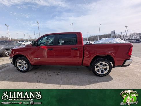 New 2026 RAM 1500 4x4 Crew Cab image 7