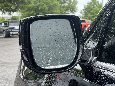 New 2025 Nissan Armada Platinum w/ Convenience Package image 34