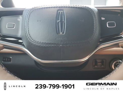 New 2025 Lincoln Navigator Black Label image 23