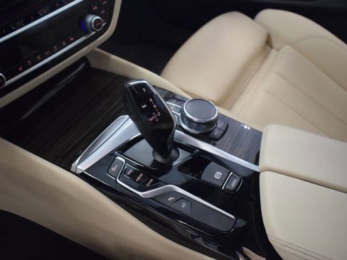 Used 2017 BMW 530i image 35