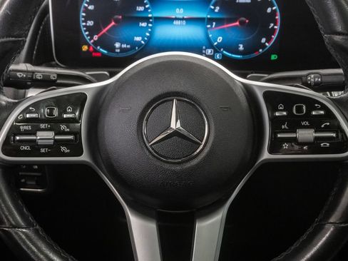 Used 2020 Mercedes-Benz GLB 250 4MATIC image 15
