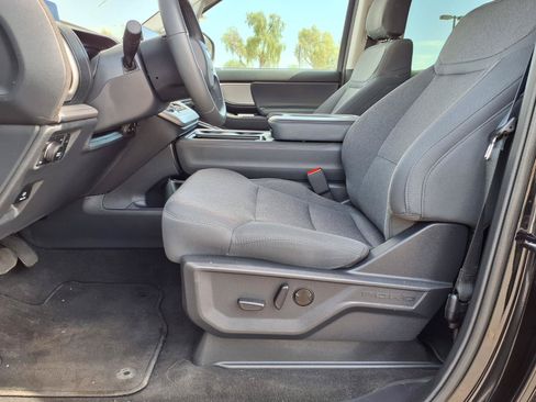 Certified 2025 Ford Expedition Max Active AWD/4WD image 24
